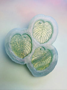 Large cheese plant monstera leaf decoration/keyring silicone mould