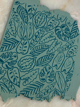 Load image into Gallery viewer, House plant botanical silk screen for polymer clay
